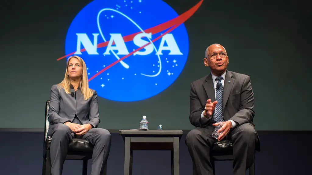 How do i become a nasa engineer?