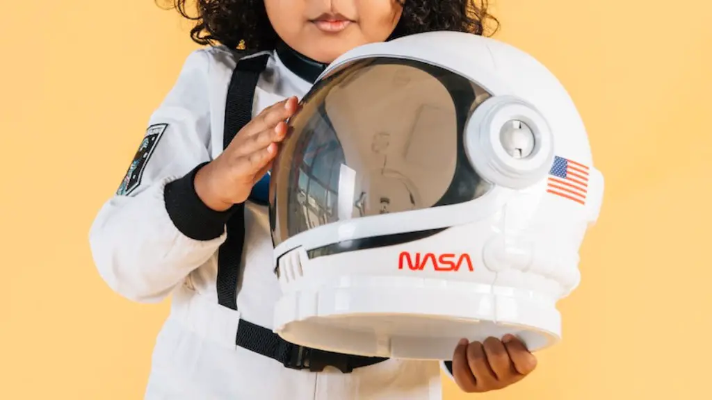 How to become nasa astronaut?