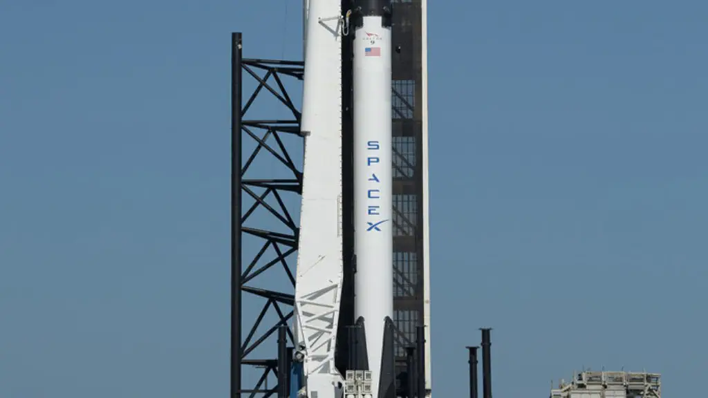 How do rockets work nasa?
