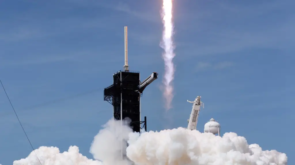 Is nasa and spacex the same thing?